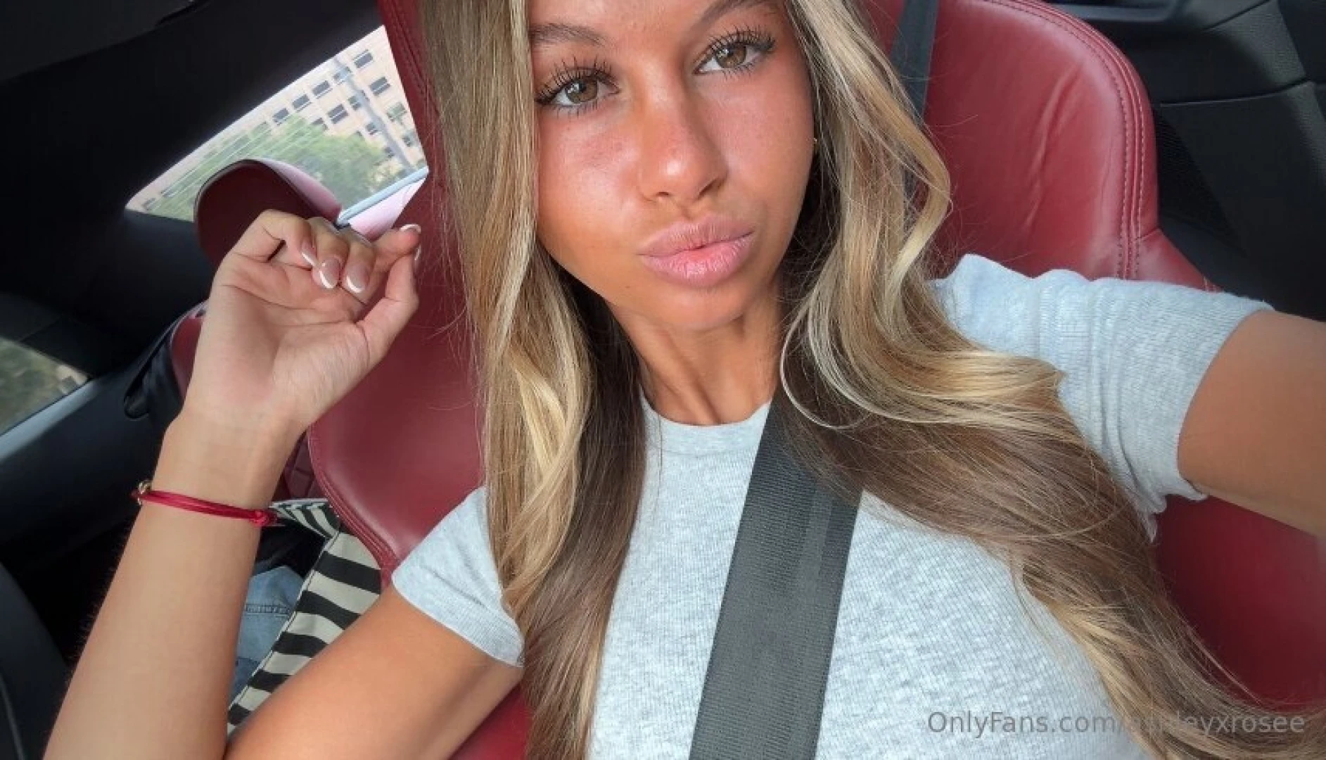Caught in traffic caught a vibe 