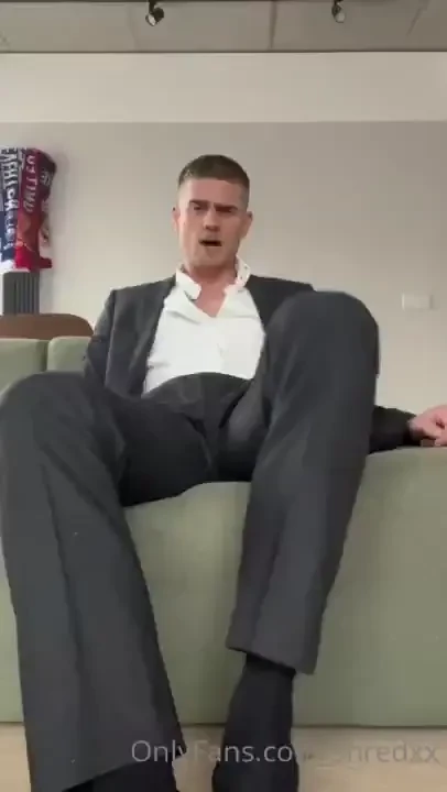 Waiting for my to be worshipped in your inbox now 