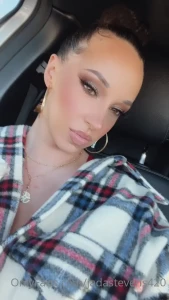 jadastevens420 - Morning treat me to starbucks for a treat bck 