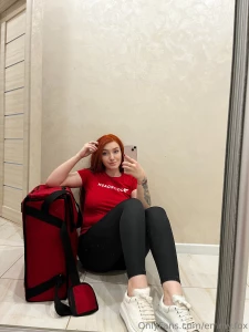 Who would you be happier to see than me or your pizza how about both