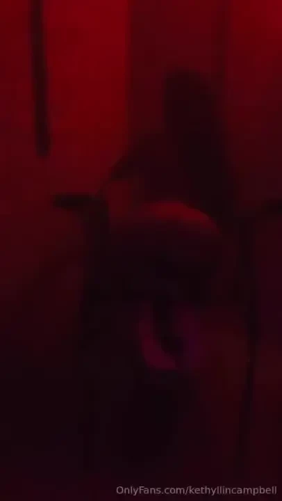 Casal me levou pra senzala e alagamos tudo que tes o que foi 