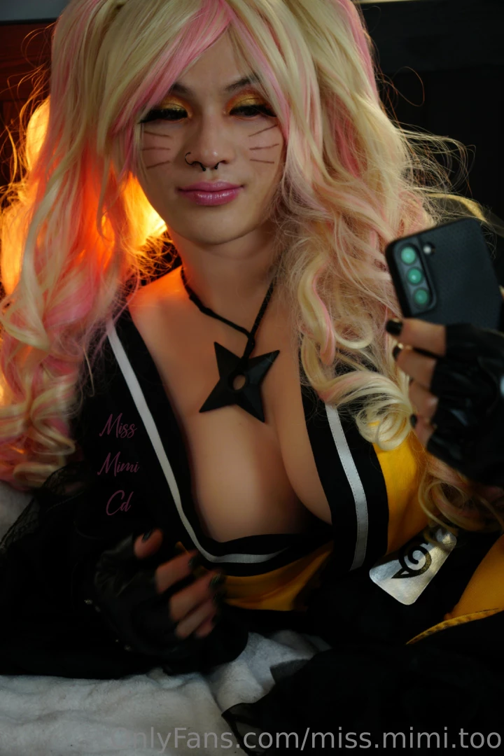 Couple steamy pics from my latest cosplay 