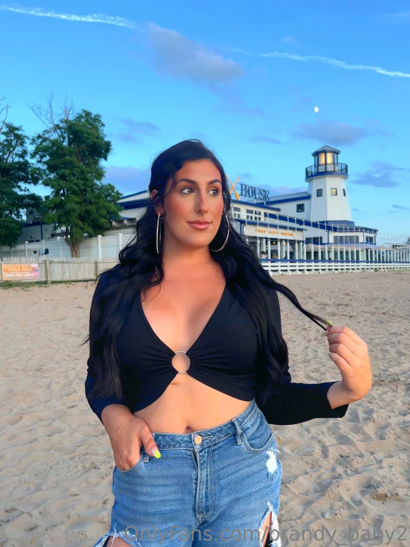 Every time i see a message from you i get a goofy smile on my face 