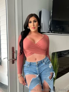 Feeling so sexy in this casual outfit
