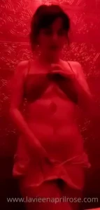 Red red wine stay close to meeeeeeeeee