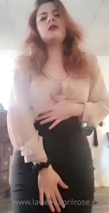 Stare into anyones eyes for long enough you might find love 