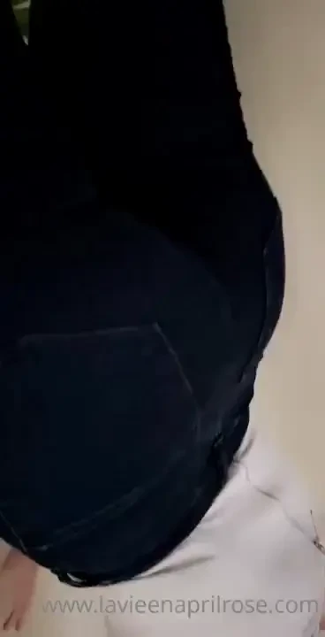 Do you like jeans or do you just want me to sit on your face 