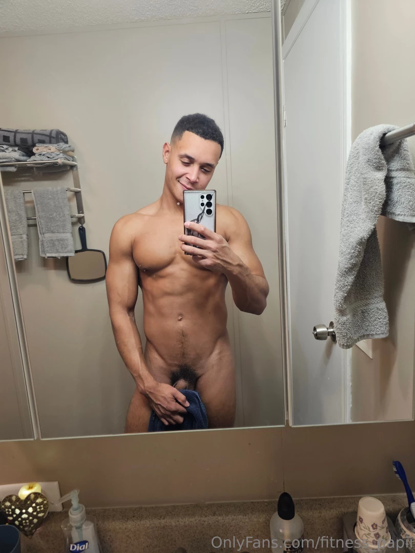 Message me live if you want to watch me live 