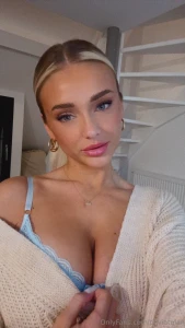 Monday vibes if you had me all to yourself tonight what would you do