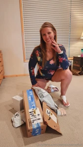 Hey my amazing fans i m going live at 6 45 pm cst about 30 minutes