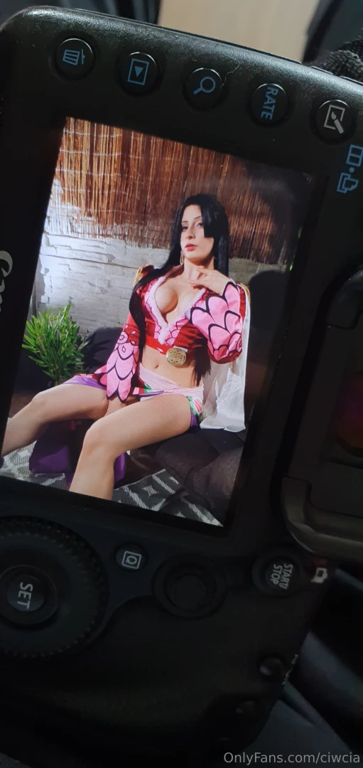 Absolutely low quality because my phone is 6 years old and can t part 2 