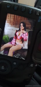 Absolutely low quality because my phone is 6 years old and can t part 2