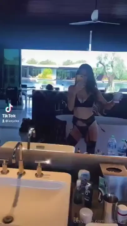 My dms are open and i m ready to have some fun 