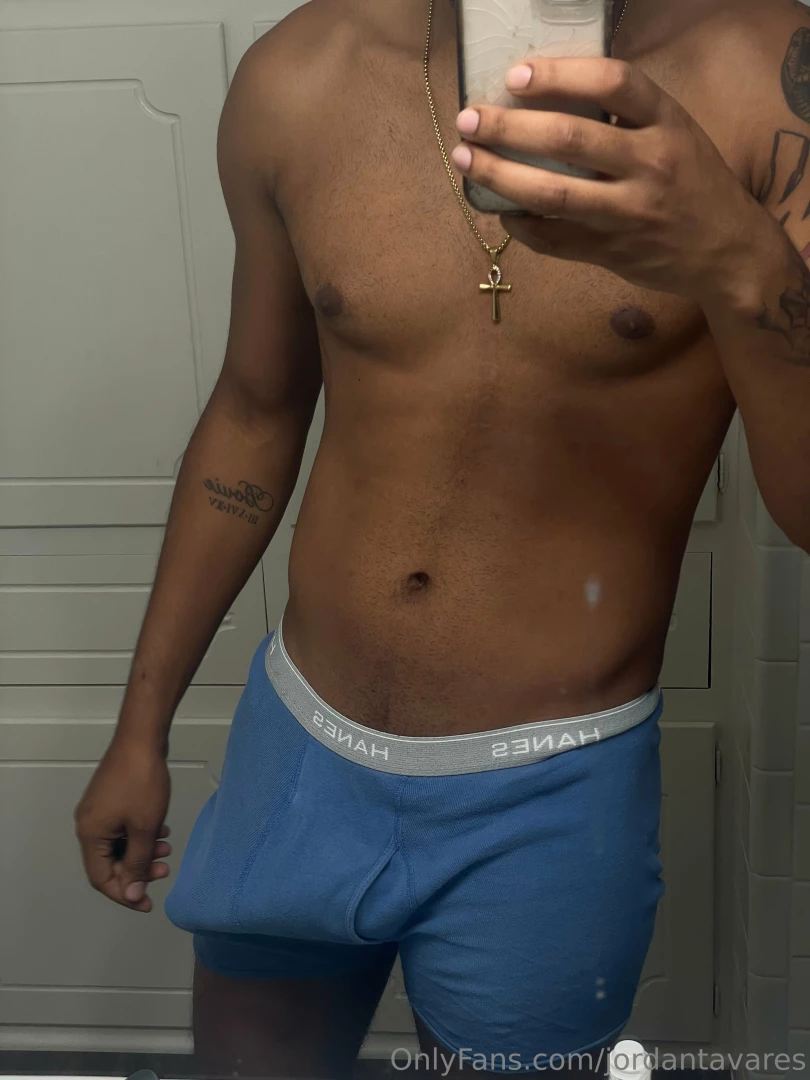 My best friend and roommate bigdaddyblack16 got the biggest dick i part 4 