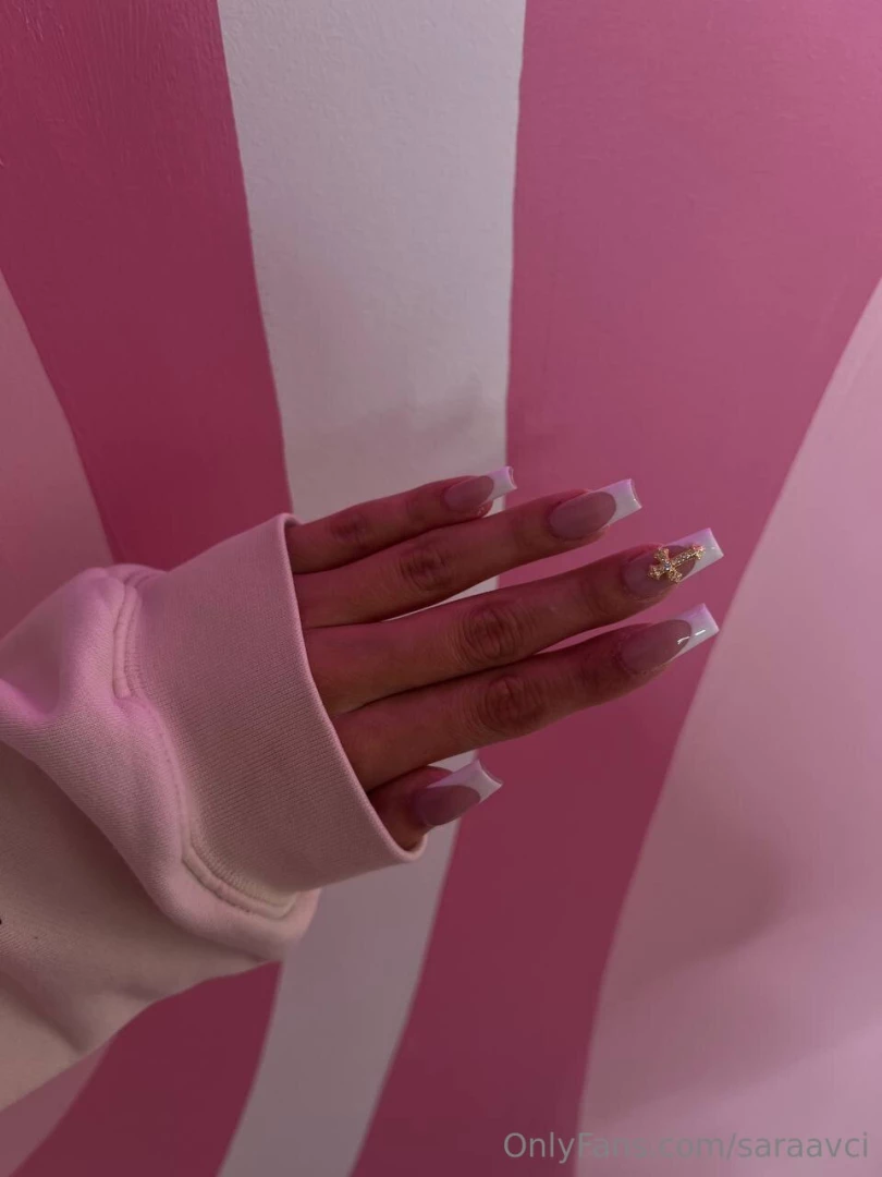 Made my nails done what do you think 