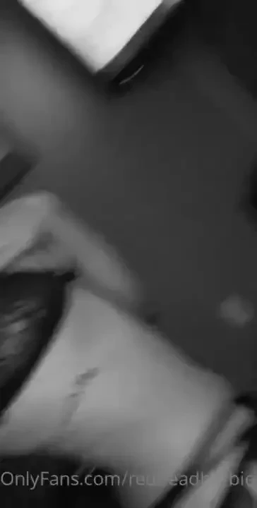 Hi my loves if you like lingerie pics tip me for more 