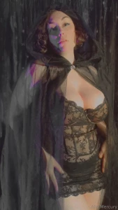 I ll have to wear this cape for more than just halloween it s so fun part 8