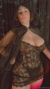 I ll have to wear this cape for more than just halloween it s so fun part 7