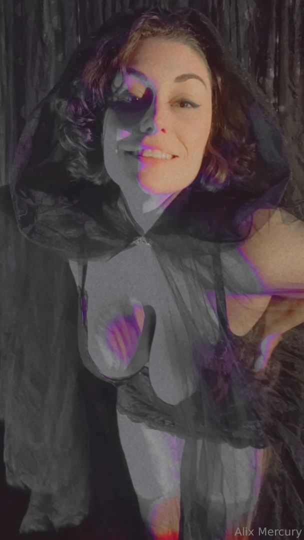 I ll have to wear this cape for more than just halloween it s so fun part 12 