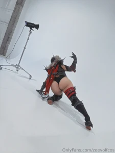 Behind the scenes of my malice photoshoot swipe to see more booty and