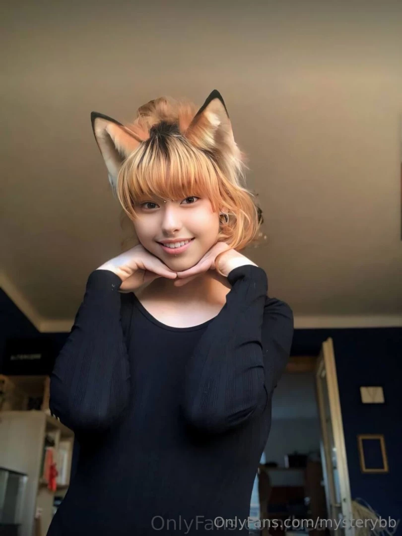 Beatrixmay just turned 18 and her page is already filled with part 314 