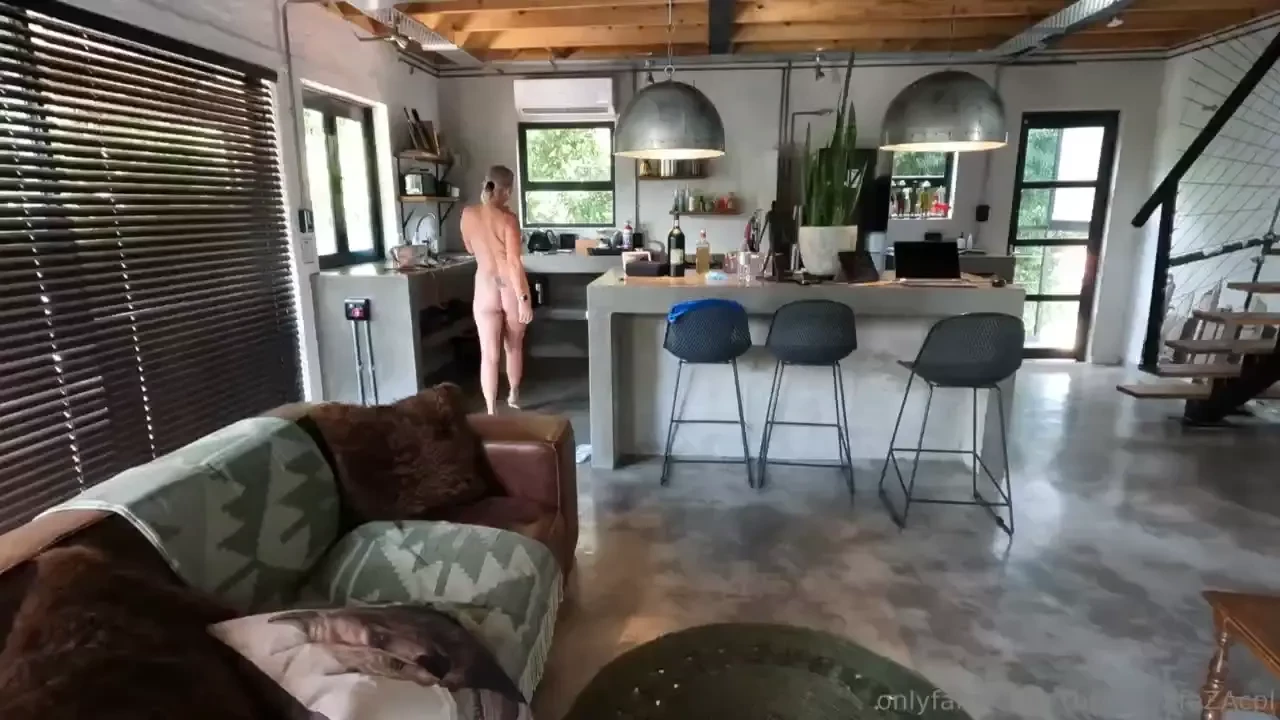 Cum and see what i am getting up to 