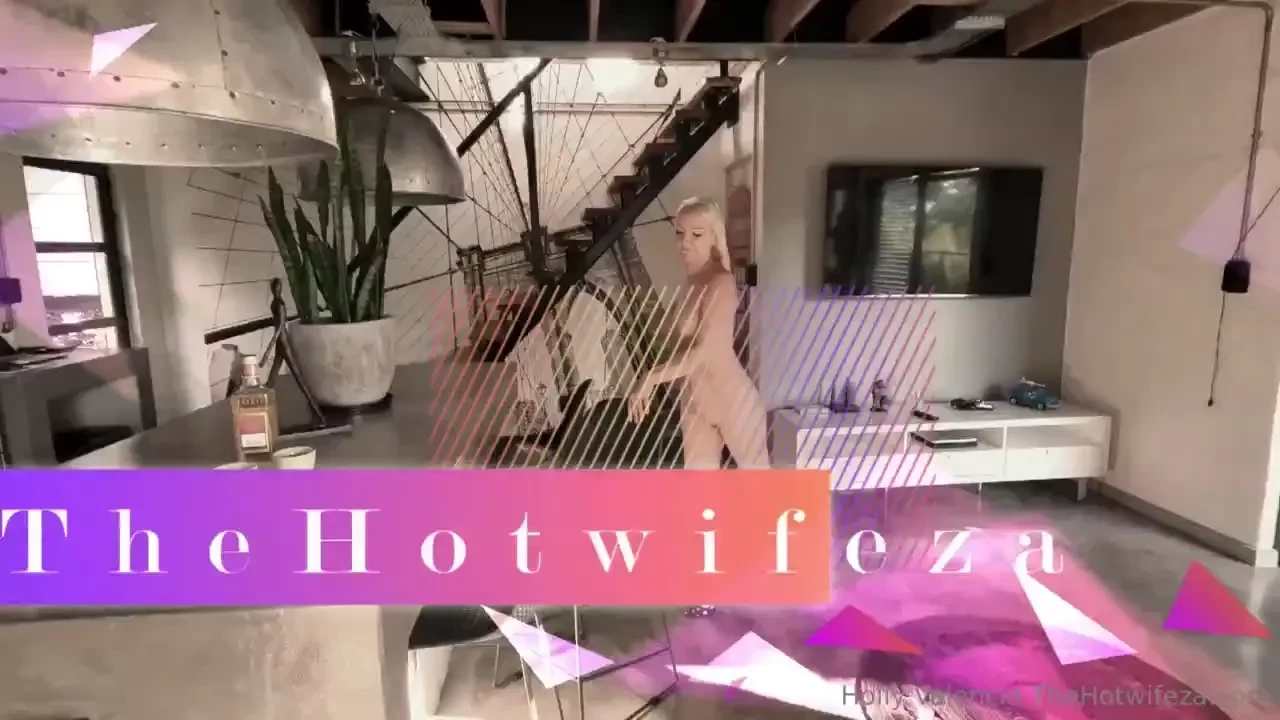 No unlock ever no ppv ever everything on my main feed for free 