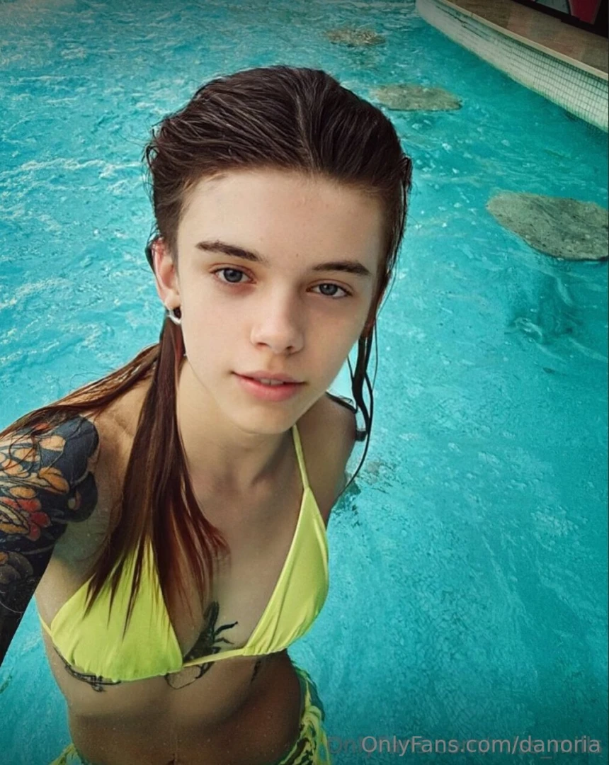 Free subscription miss_mills she s miss_mills only 18 yo but she s so part 19 