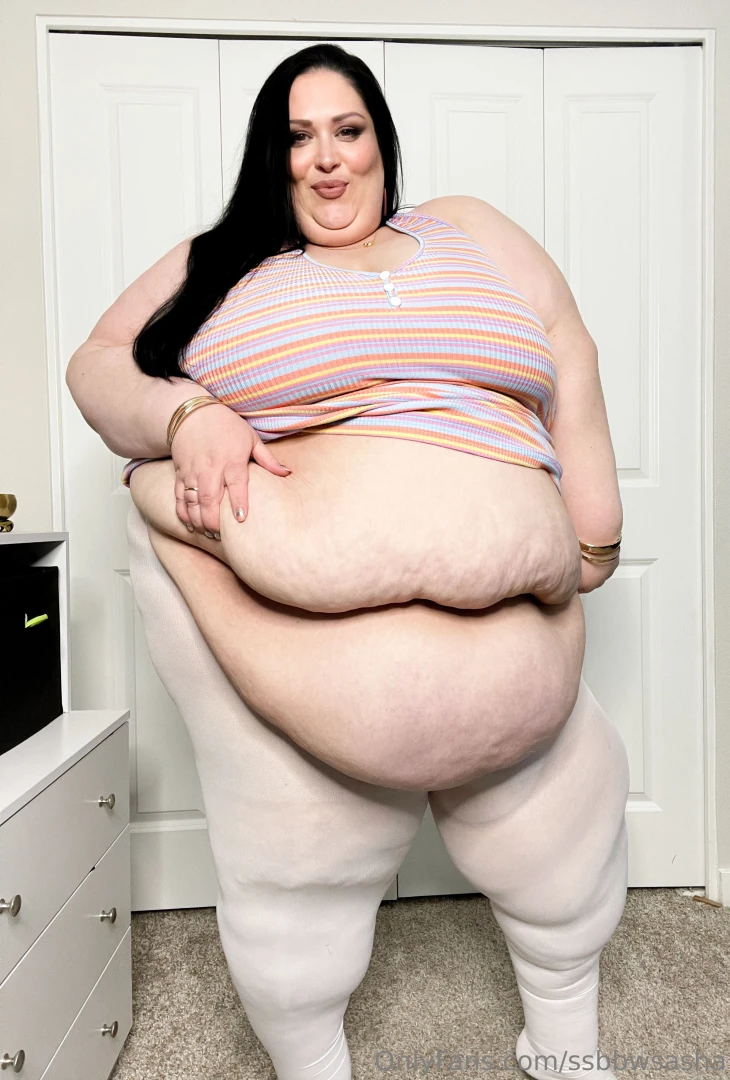 They say horizontal stripes make you look fat i think these stripes 