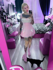 Hello my lovers i wish you a nice and hot week im finally feeling part 3