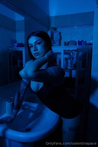 Luce soffusa riflessi proibiti vuoi guardare pi da vicino