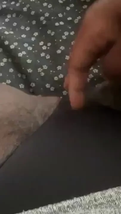 Teasing with light touches 