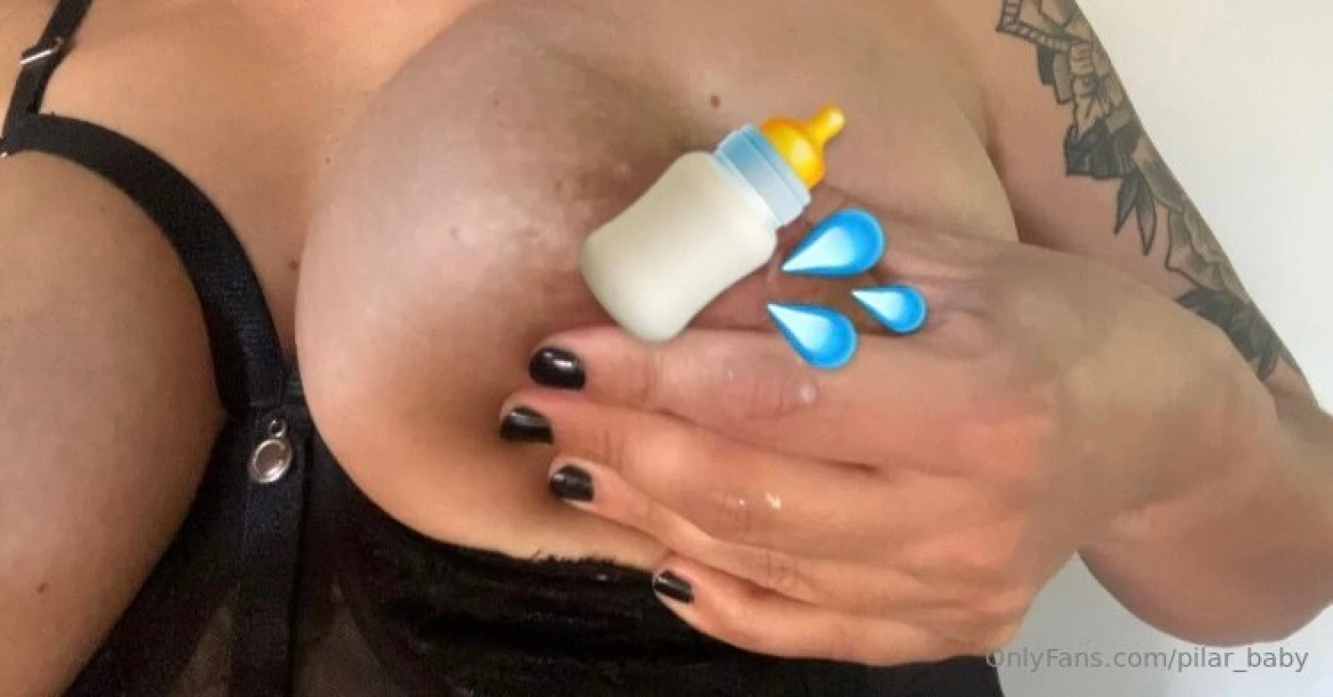 I explode with milk who drains me 