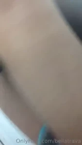 Levando pirocada do caiopernalonga escondida no banheiro