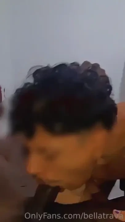 Mamando a pirocona do caiopernalonga 