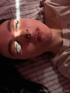 When the morning light accidentally falls on you creating the magic of