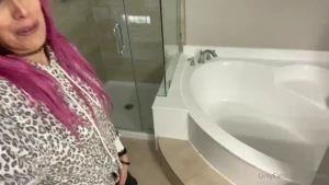Here s a tour of my new house i ll send a tour of my asshole in the