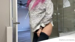 And here is the tour of my ass lol