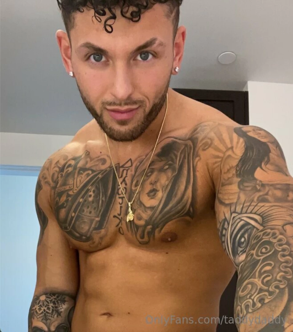 Thoughts on the eyebrow slit 