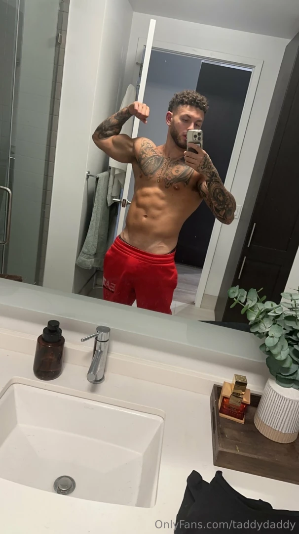 My new favorite pants 