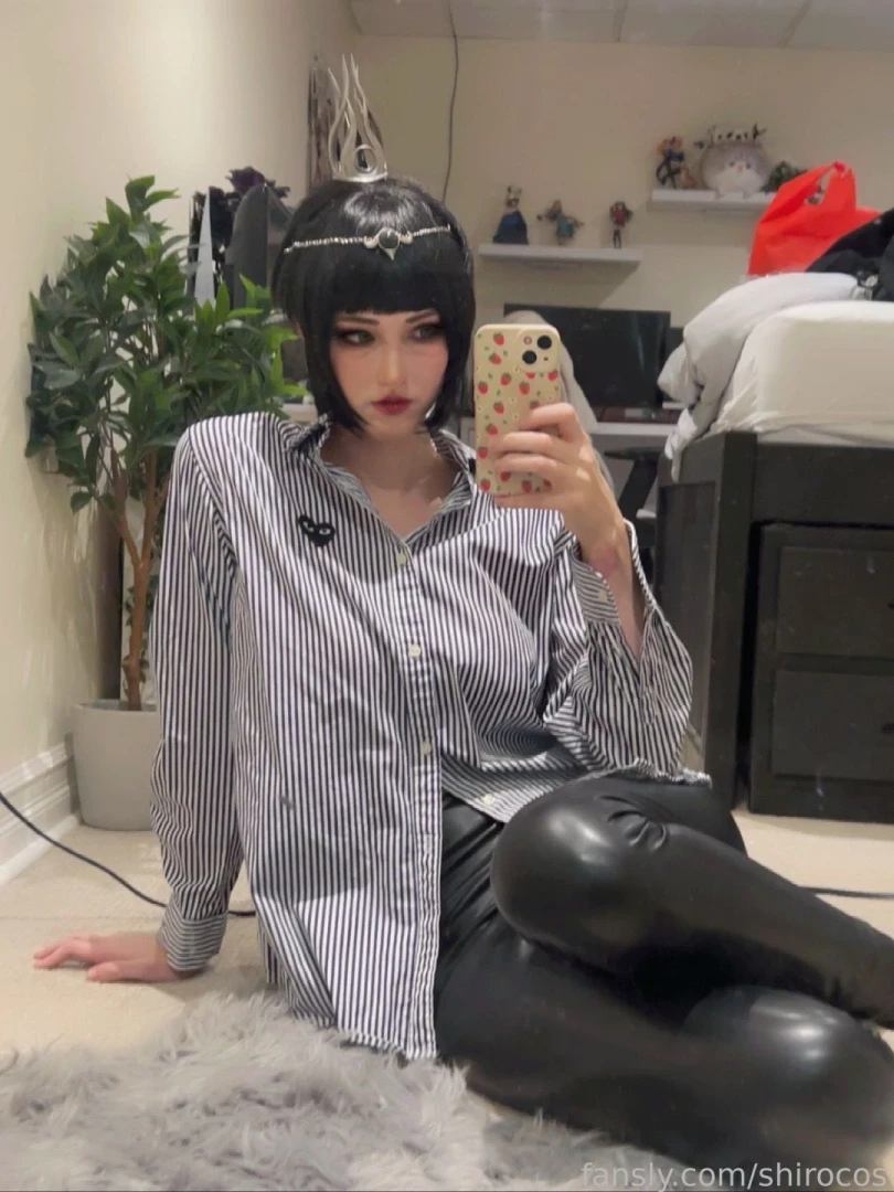 Full bodies plus casual shart bonus i got some cool plans and photos 