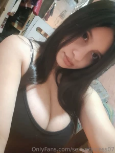 Hello my loves i feel like a good talk