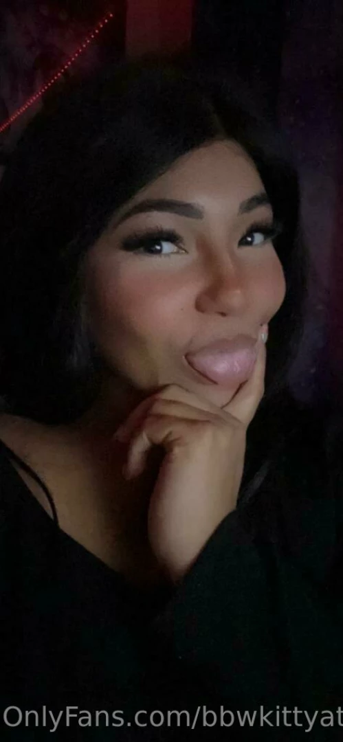 Have a new trick i d like to try with my tongue tonight 