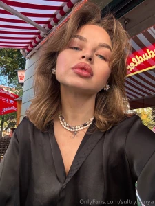 Sultry-sonya