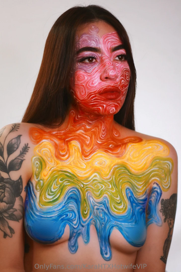 Hey i don t do this often but my friend lucy cielo who s an artist part 1 