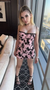 Can i be your lil hoe i belong to the streets