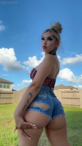 Used to act shy now i m a certified hoodrat n i love it no panties part 4