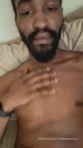 Wood morning would you like some nudes and a little cockplay to start