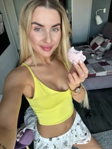 I love to treat myself to something sweet a little indulgence never