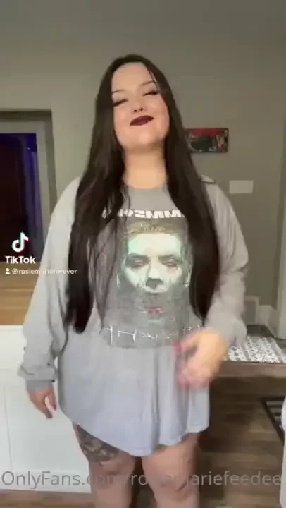 My fat take on the baggy shirt vs bikini trend on tiktok it was 